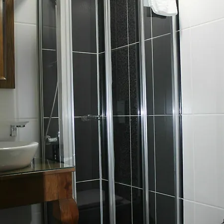 Cunda Dalyan Hotel *